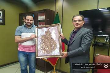 تقدیر تشکل های دانشجویی از خدمات ریاست دانشگاه